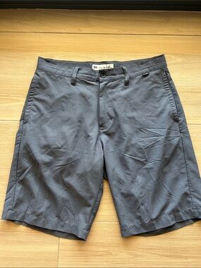 Travis Mathew Men’s Blue Gray Hybrid Shorts